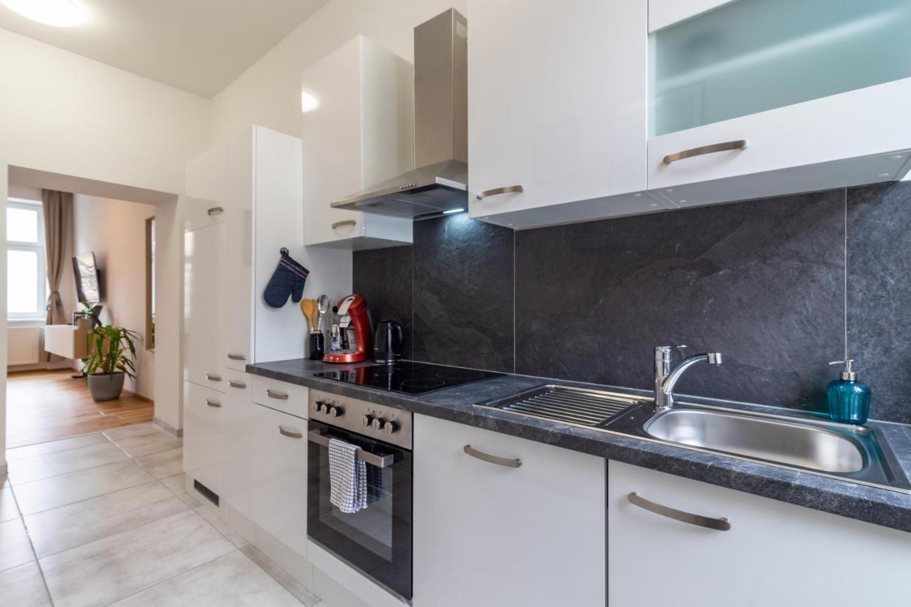 Cozy, Generous City Apartment - 10 Min To City-Centre - Contactless 24H Check-In Βιέννη Εξωτερικό φωτογραφία