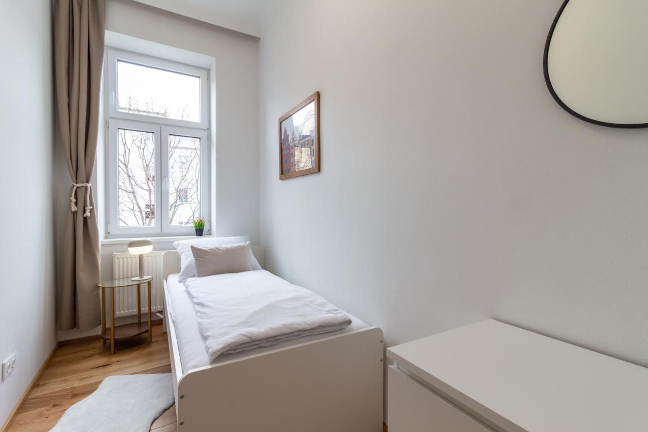 Cozy, Generous City Apartment - 10 Min To City-Centre - Contactless 24H Check-In Βιέννη Εξωτερικό φωτογραφία